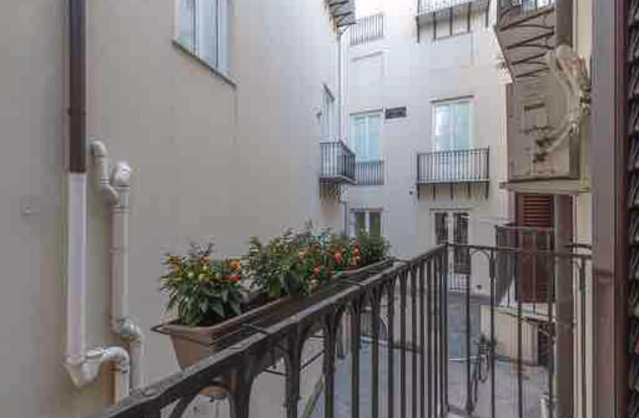 H Urban Apartment Палермо Екстериор снимка